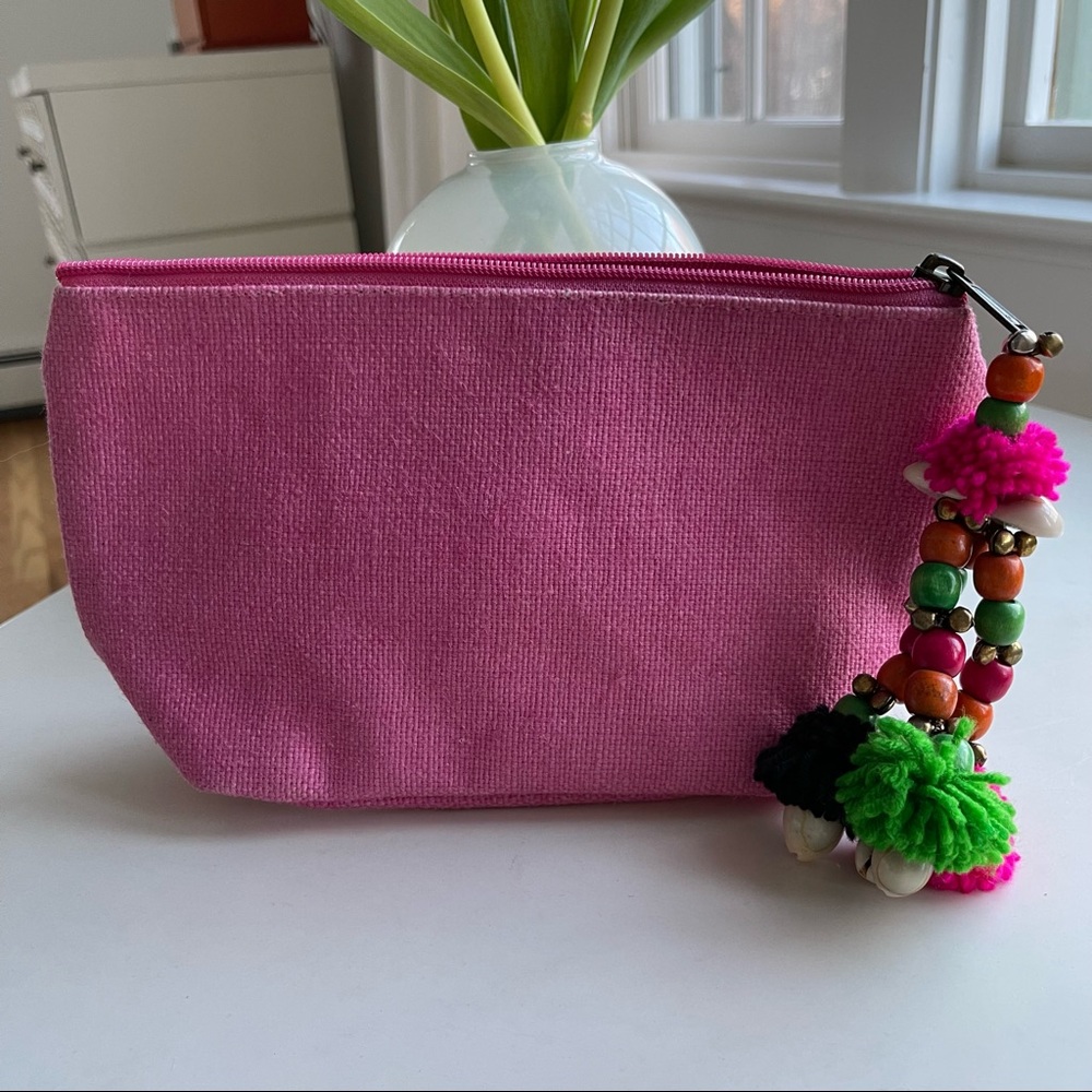 Shiraleah pink clutch/accessory bag